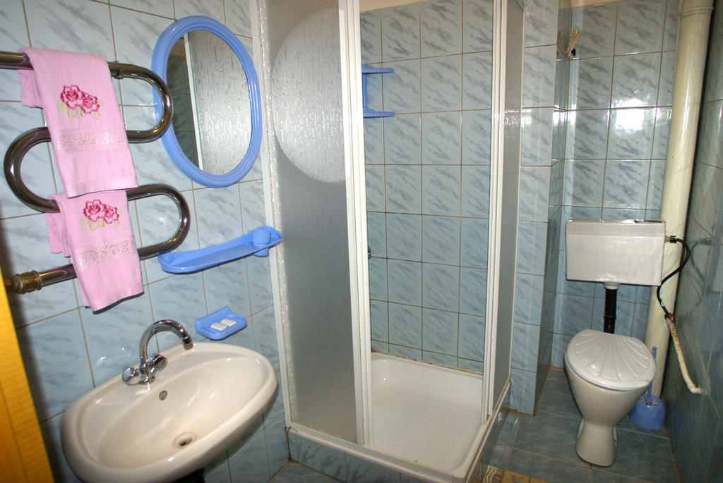 Europa Hotell Rachiv Rum bild