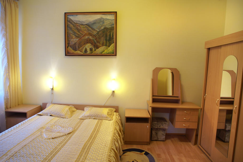 Europa Hotell Rachiv Rum bild